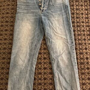 Aritzia Women's High Rise Light Blue Jeans